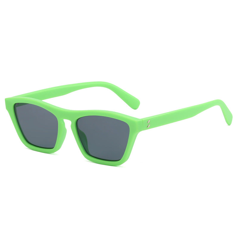 Ladies fashionable sunglasses in trendy geometric design Kalsten