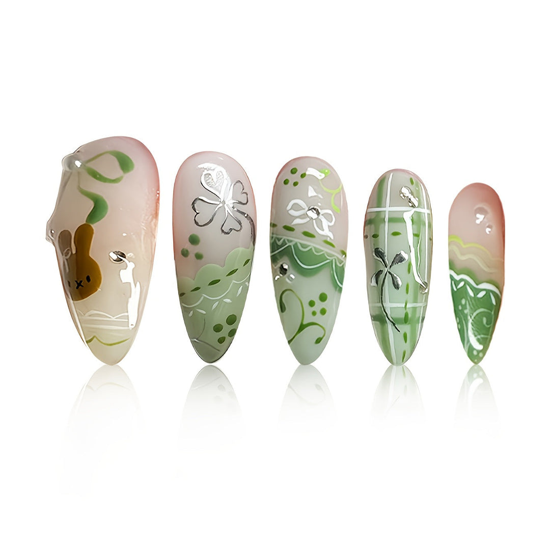 Glamorous Glittery Stiletto Nail Art Kalsten