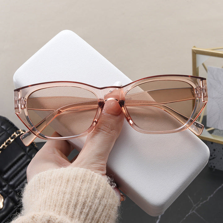 Ladies Cat-Eye Sunglasses with Stylish Frame and UV Protection Kalsten