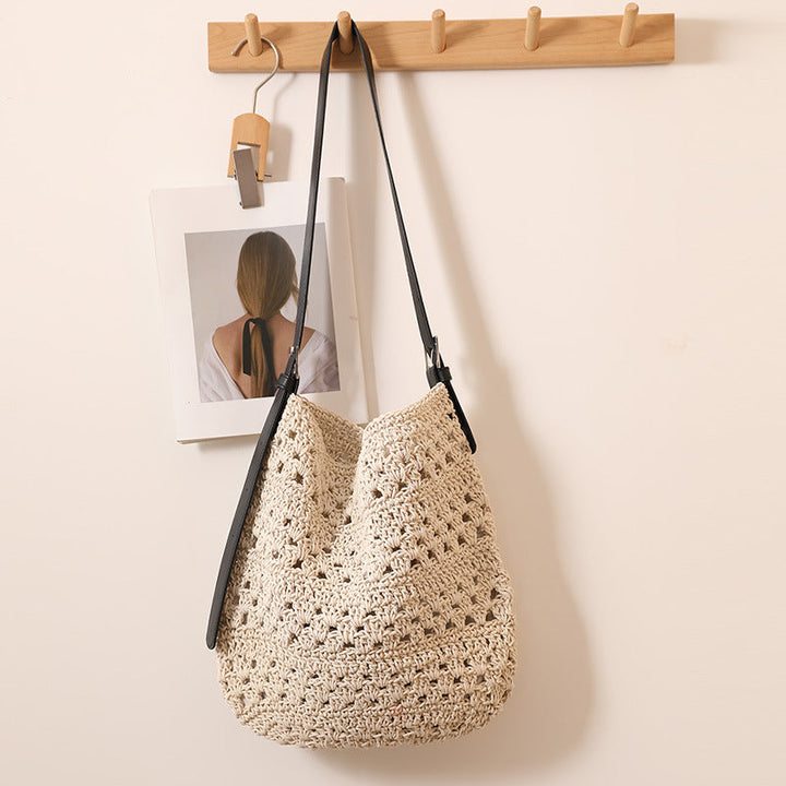 Crocheted shoulder bag with stable straps Kalsten