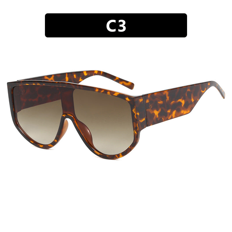 Women’s fashion sunglasses with extraterrestrial design Kalsten