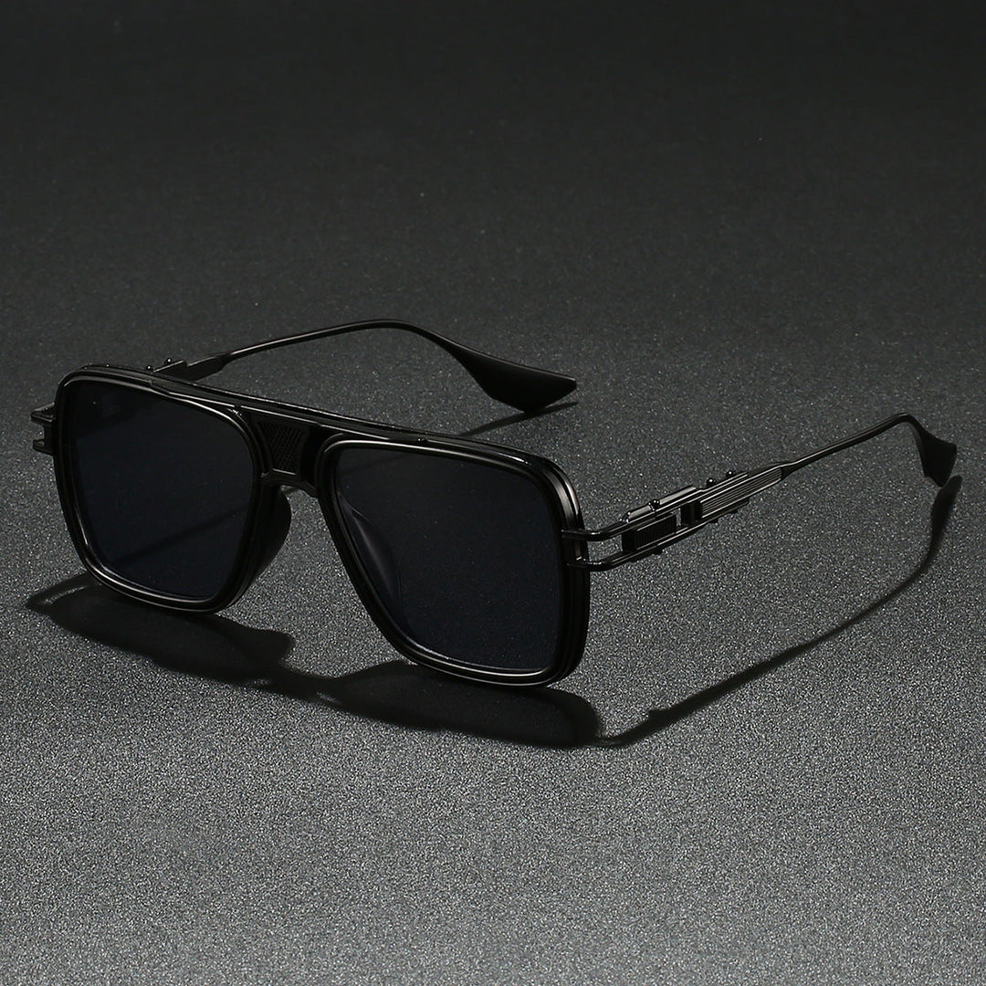 Women’s designer sunglasses with luxurious metal frame and trendy detail Kalsten