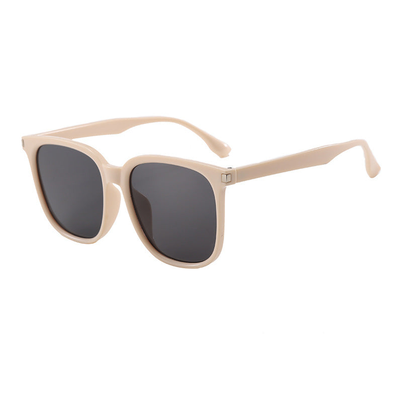 Women stylish fashionable sunglasses in square design Kalsten