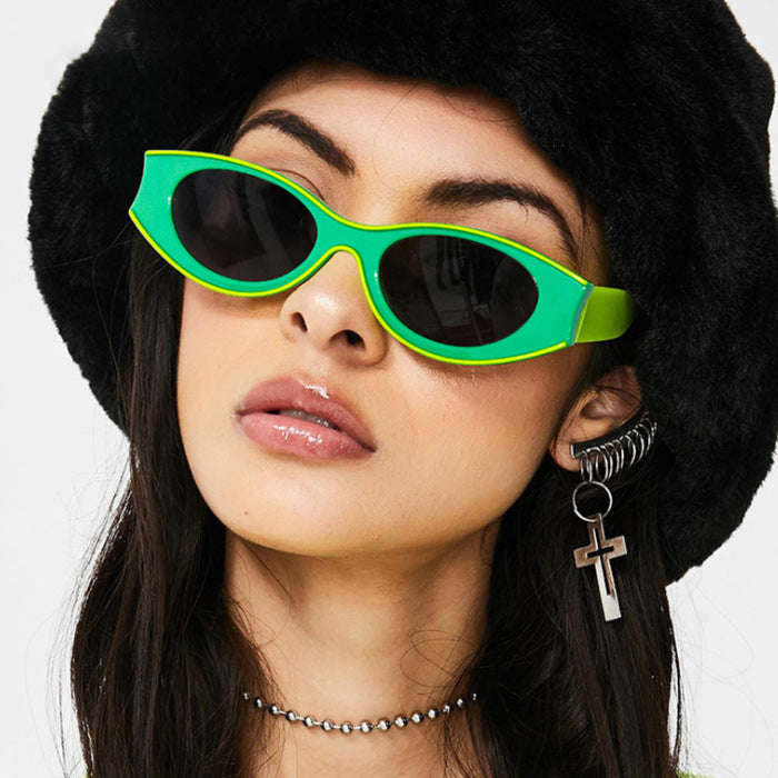 Women's Cat-Eye Sunglasses with Contrasting Frame Design Kalsten