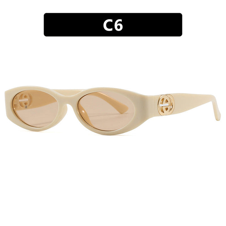 Women's fashionable cat-eye sunglasses with protective UV filter and luxurious accents Kalsten