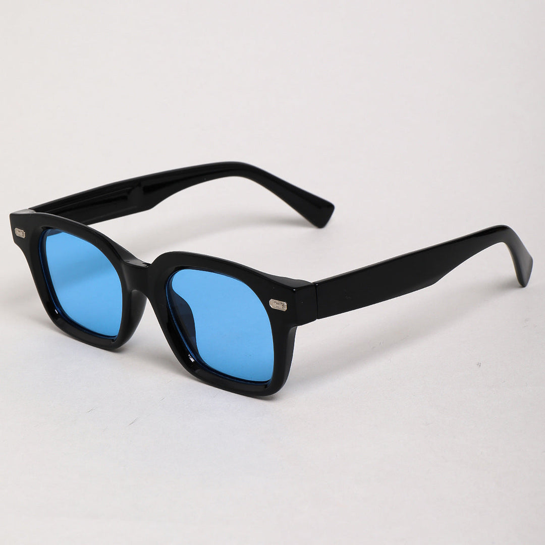 Ladies sunglasses in trendy retro design Kalsten