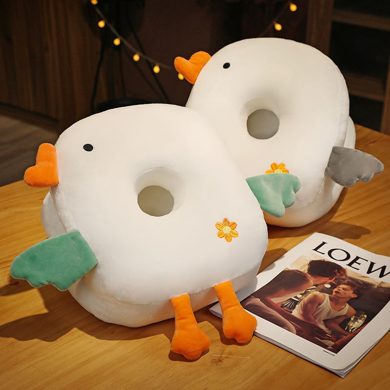 Plush seat cushion with ergonomic design Kalsten