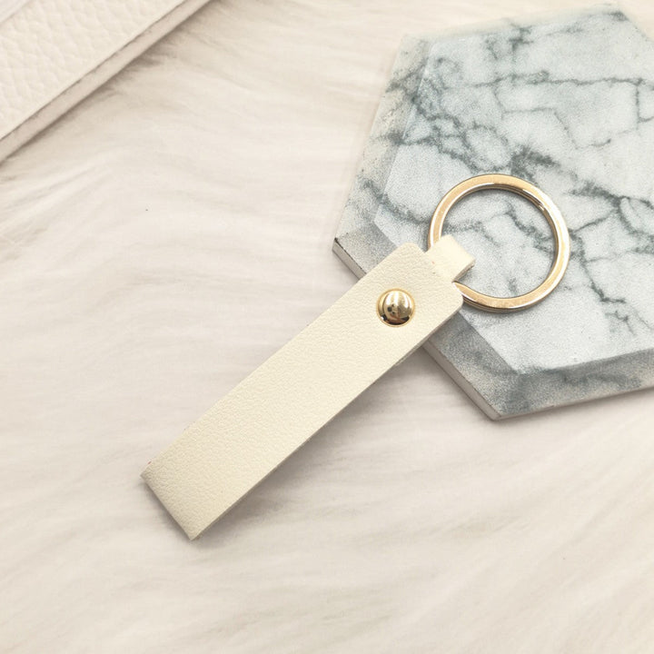Unisex keychain made of high-quality artificial leather with stylish design Kalsten
