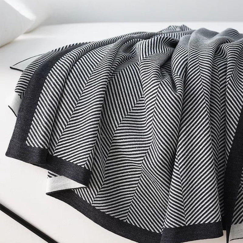Luxurious Striped Throw Blanket Kalsten