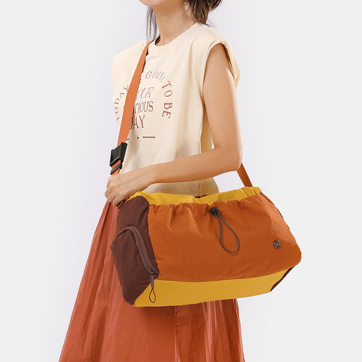Practical Sports Bag With Expandable Storage Kalsten