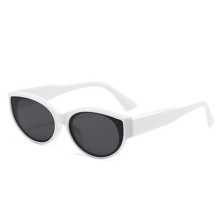 Women Cat-Eye Sunglasses with Clear and Modern Design Kalsten