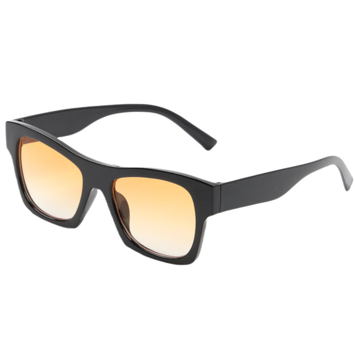 Ladies fashionable sunglasses in elegant square design Kalsten