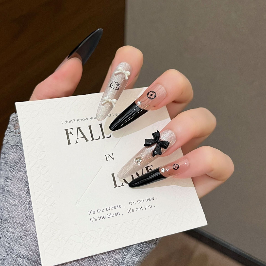 Creative Theme Press-On Nail Art Kalsten