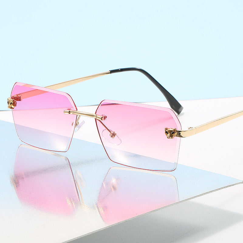 Women's fashionable square sunglasses with elegant metal frame Kalsten