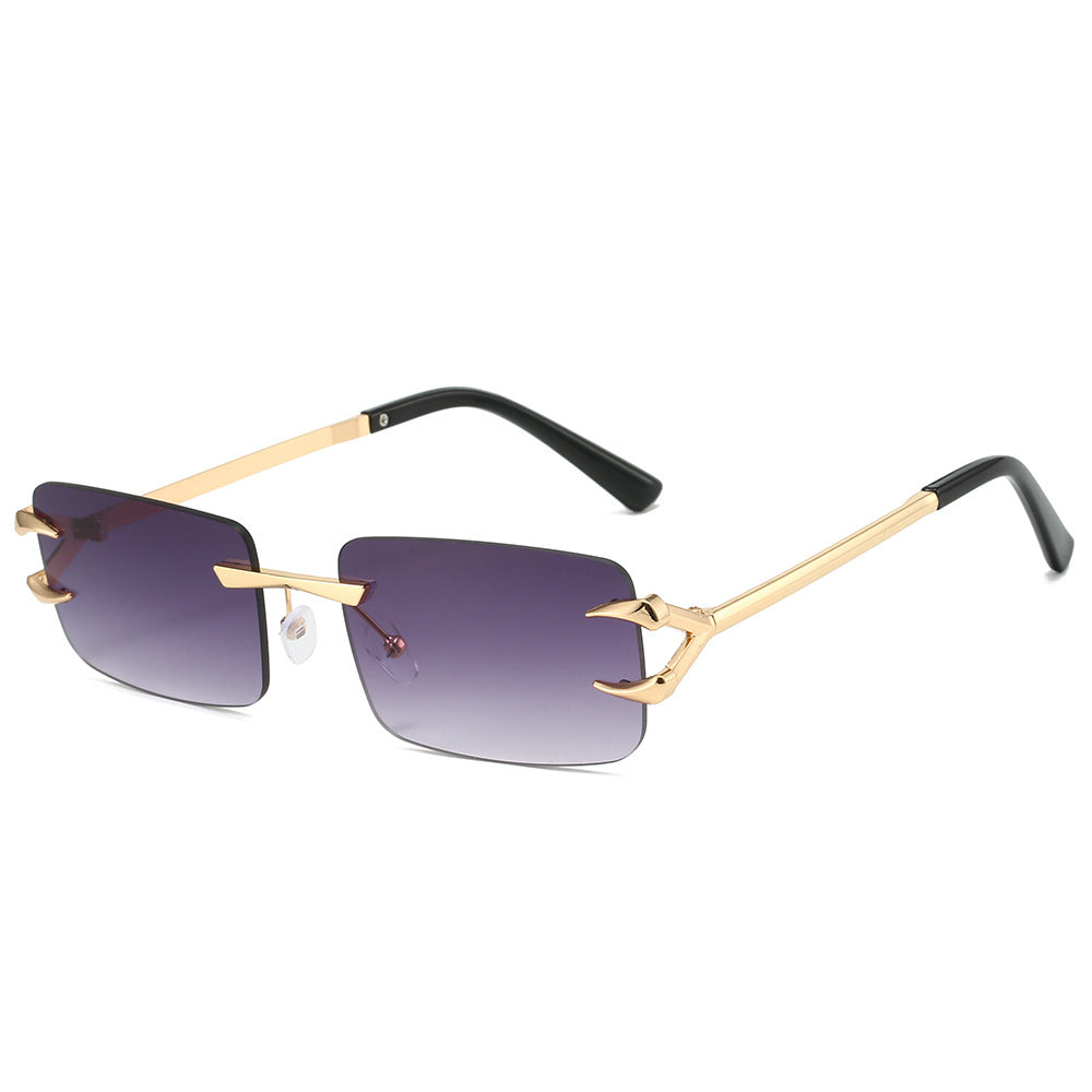 Women's futuristic sunglasses with innovative frame and weather-resistant lenses Kalsten