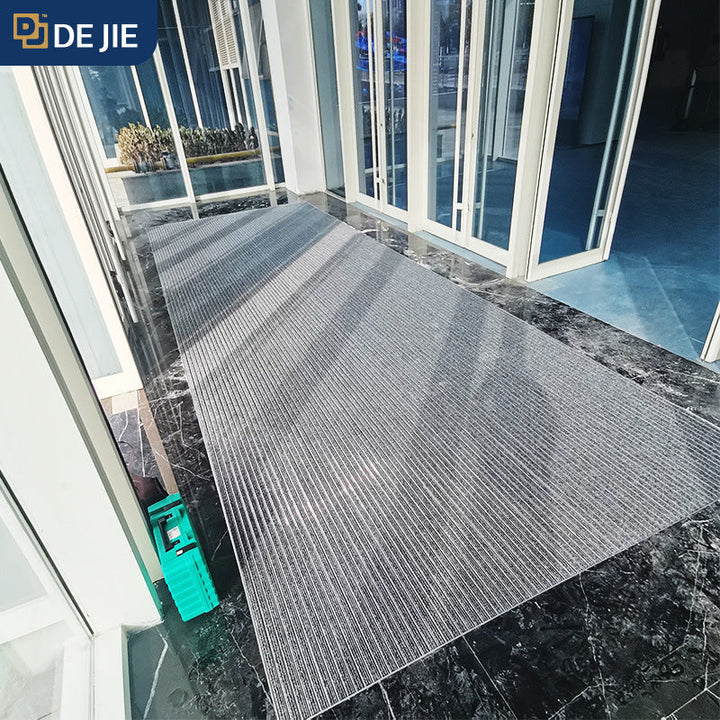 Heavy-Duty Textured Scraper Mat Kalsten