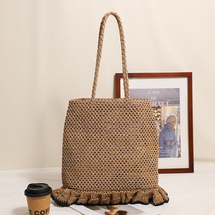 Handcrafted straw bag with fringed hem Kalsten