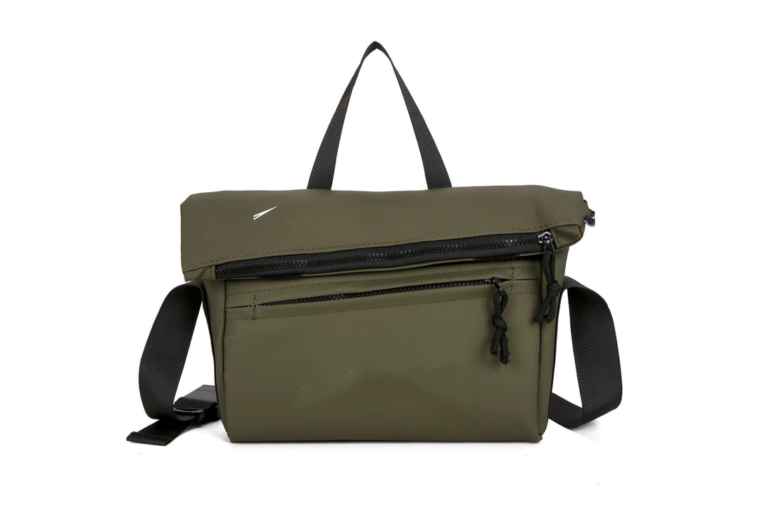 Multifunctional shoulder bag with multiple practical compartments Kalsten