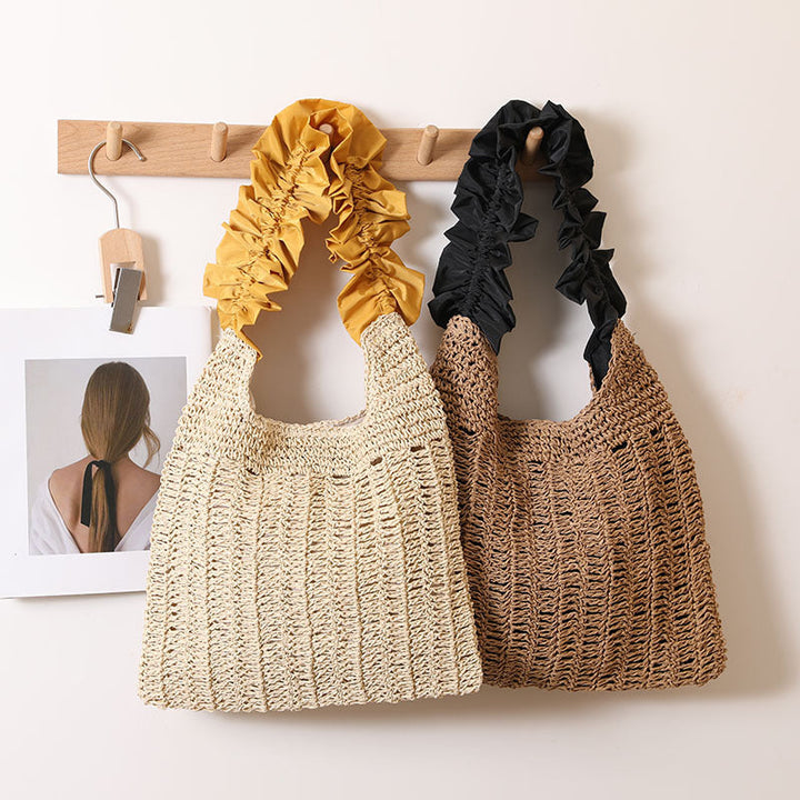 Elegant Handbag with Ruffled Handle Kalsten