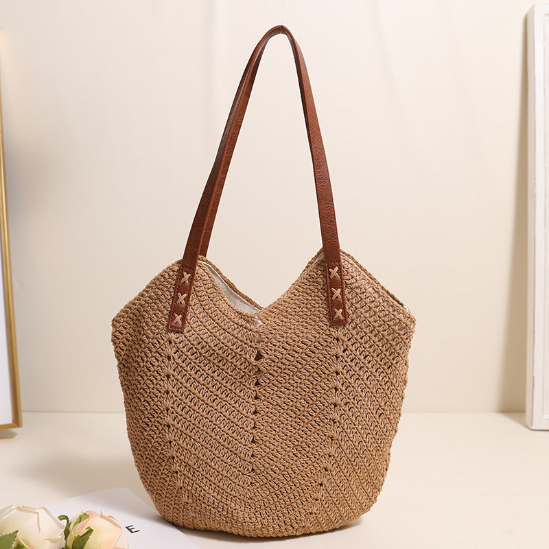 Handcrafted wicker bag with sturdy leather handles Kalsten