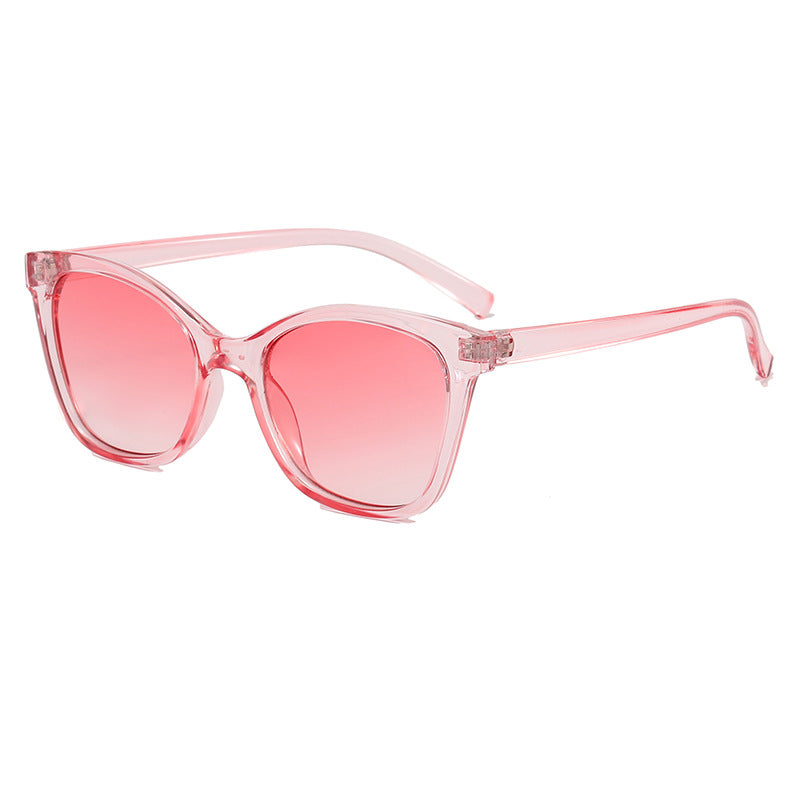 Women’s elegant sunglasses in a modern cat-eye style Kalsten