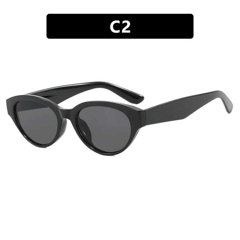 Women's Cat-Eye Sunglasses with protective UV filter and elegant frame Kalsten