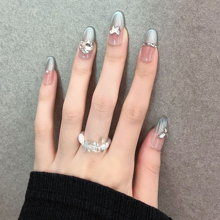 Elegant 3D-Embellished Press-On Nail Art Kalsten