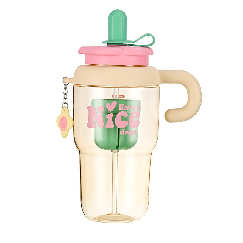 Unisex drinking cup with integrated straw and spill protection Kalsten