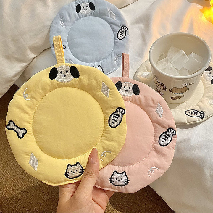 Cozy animal cushion with playful design Kalsten