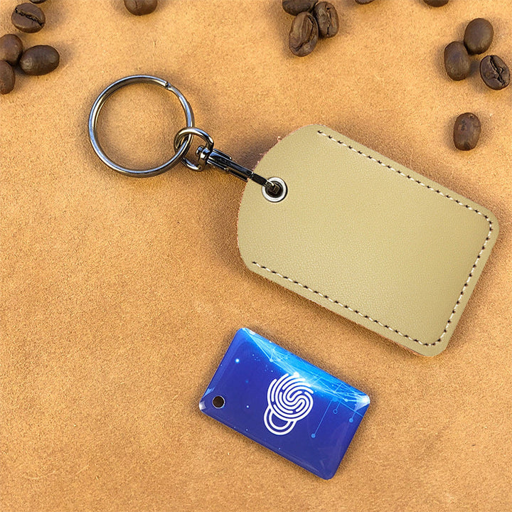 Unisex keychain with integrated Tracker Kalsten