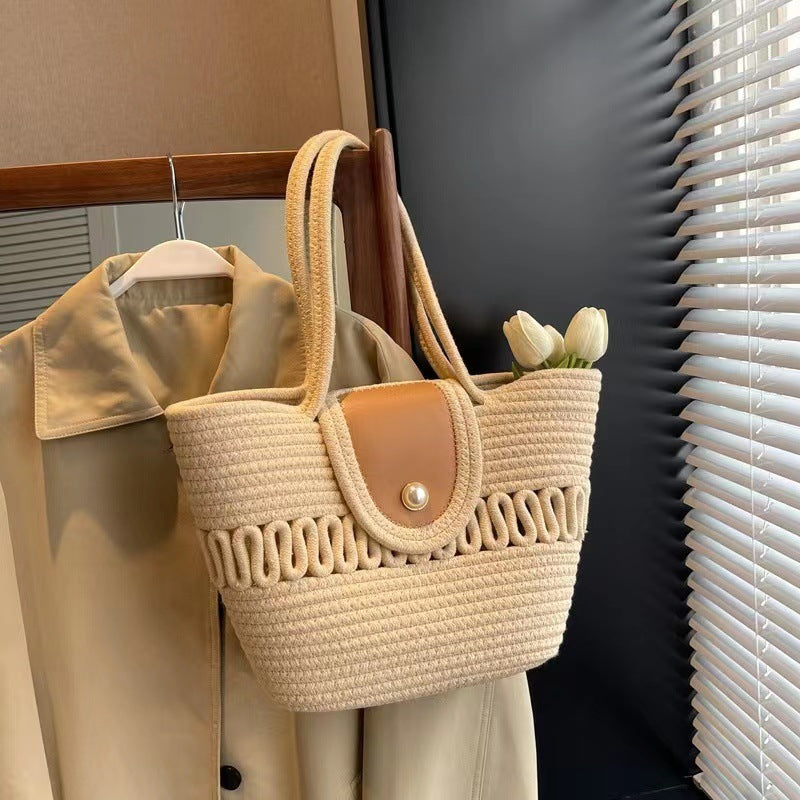 Handcrafted basket bag with elegant leather trim Kalsten
