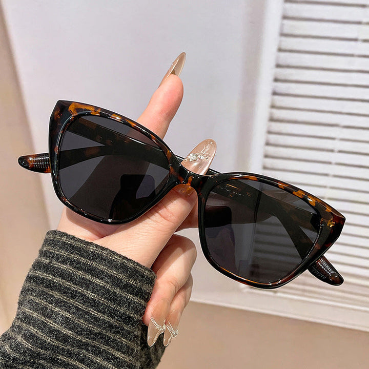 Women's stylish Cat-Eye sunglasses with UV protection and comfortable frame Kalsten