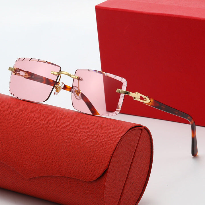 Women's fashionable square sunglasses with golden metal accent and elegant frame Kalsten