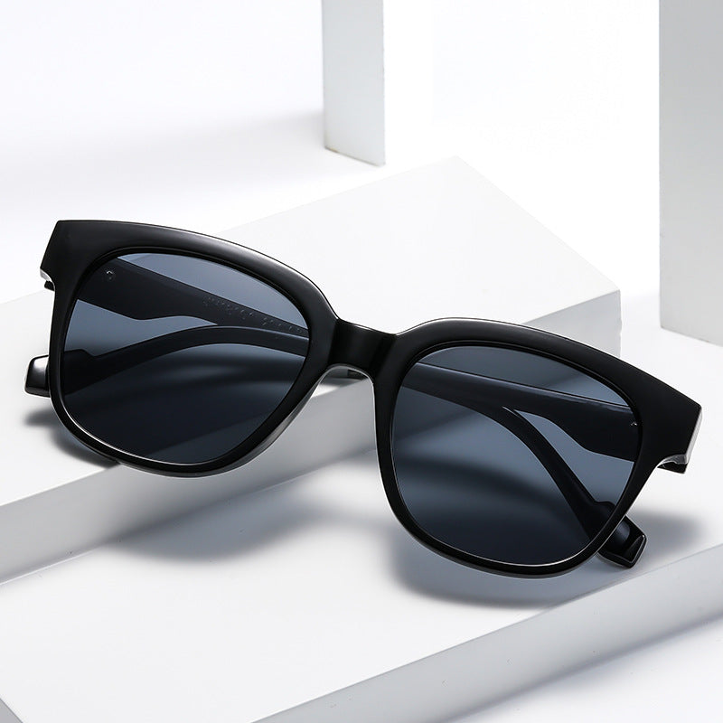 Women's square sunglasses in elegant tortoiseshell design Kalsten