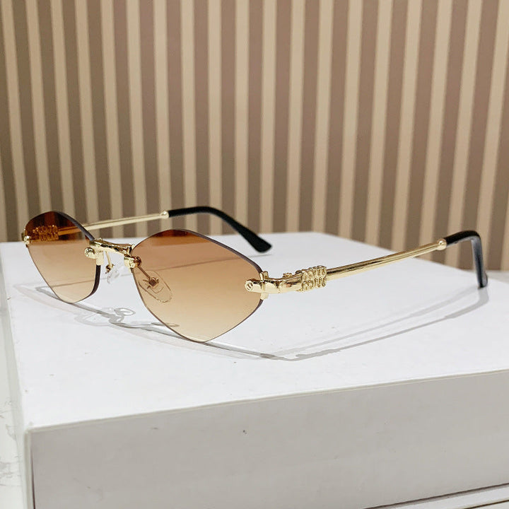 Women's Cat-Eye Sunglasses in Modern Elegance Style Kalsten