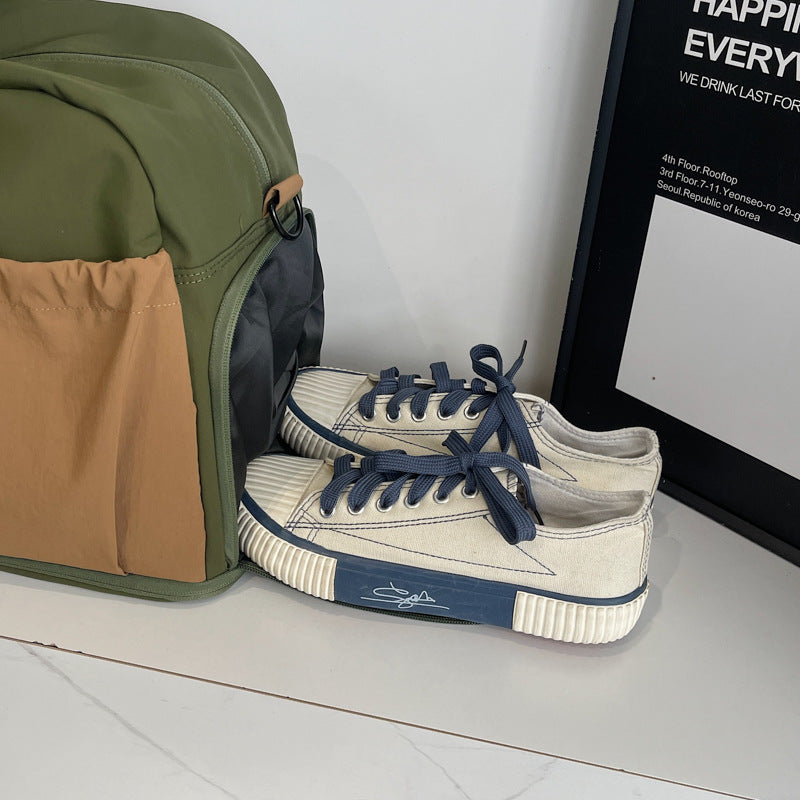 Women's sporty and multifunctional travel bag Kalsten