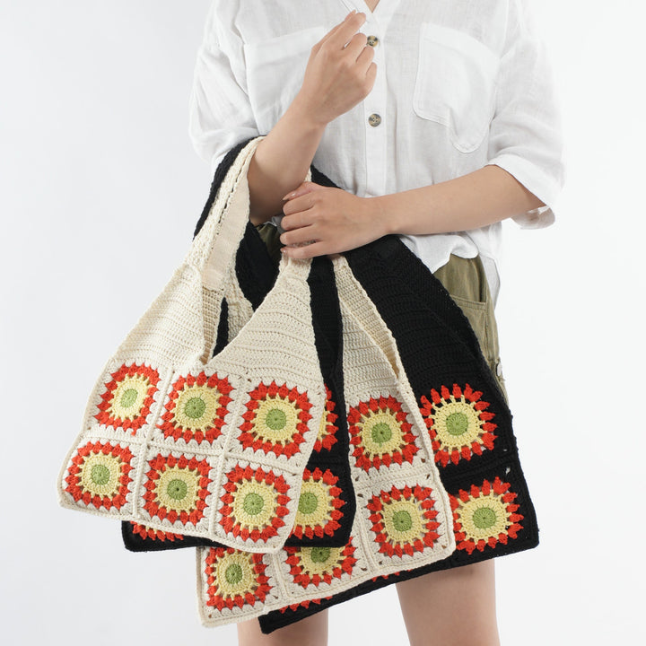 Crochet handbag with retro pattern Kalsten