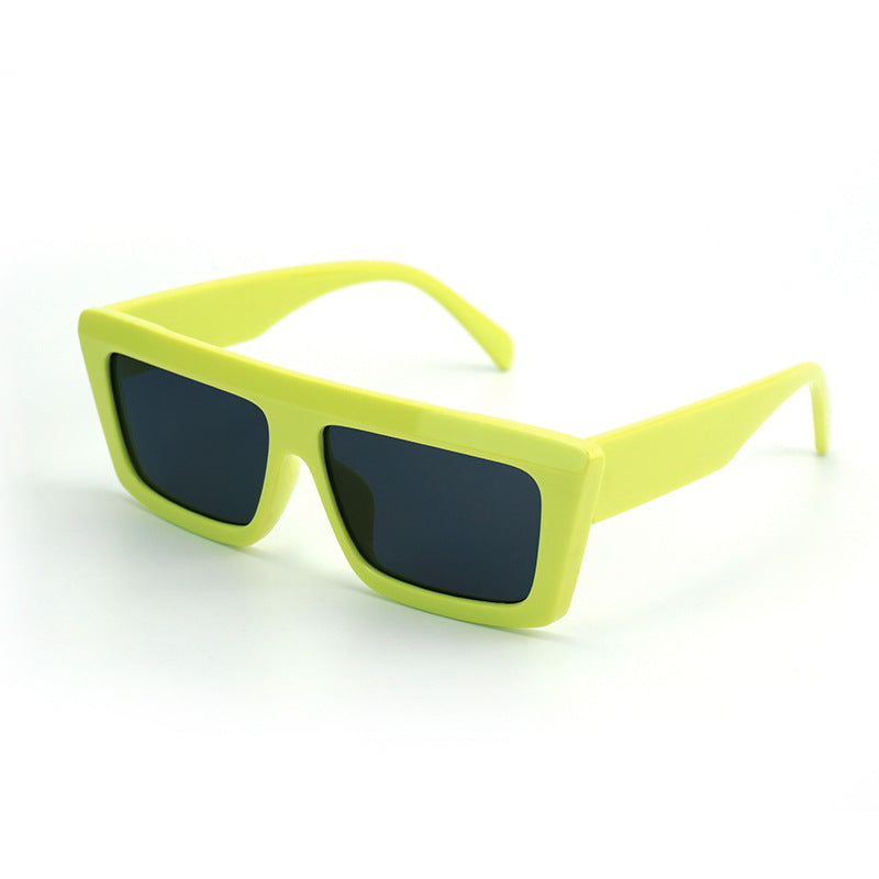 Women Oversized Sunglasses with Modern and Angular Design Kalsten