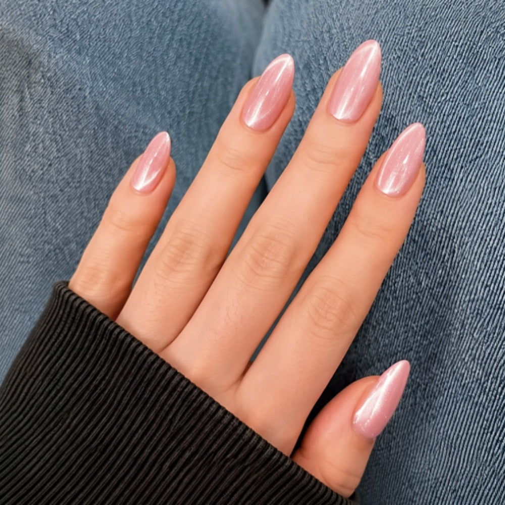 Glamorous artificial nails with shimmering effect and elegant shape Kalsten