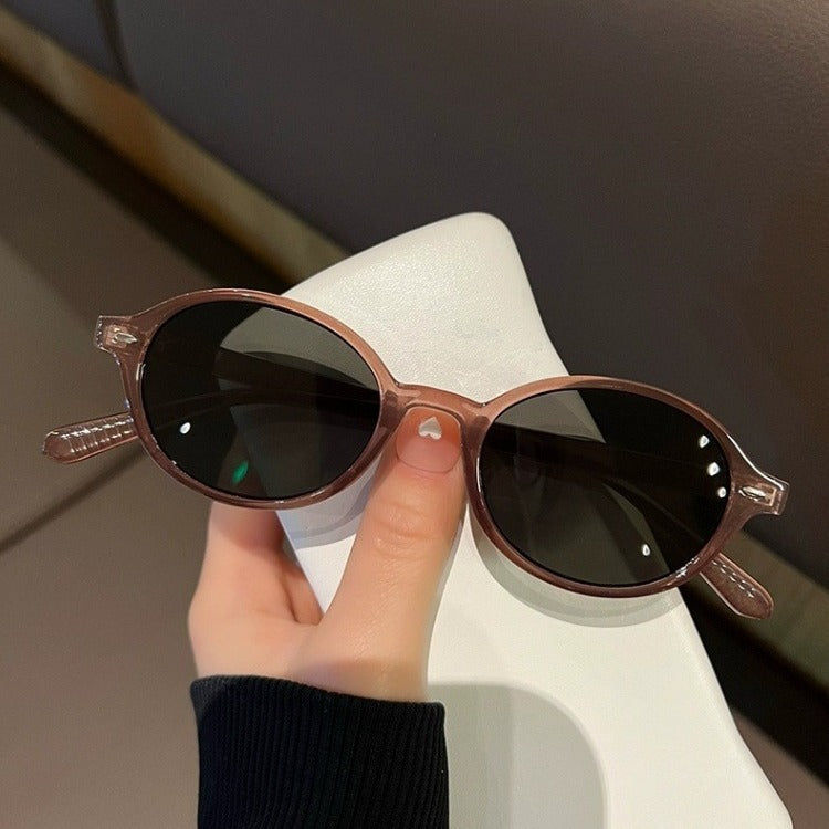 Ladies fashionable sunglasses in elegant oval design Kalsten