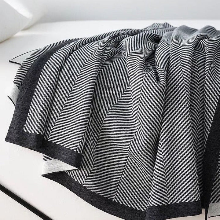 Cozy Cotton Throw Blanket Kalsten