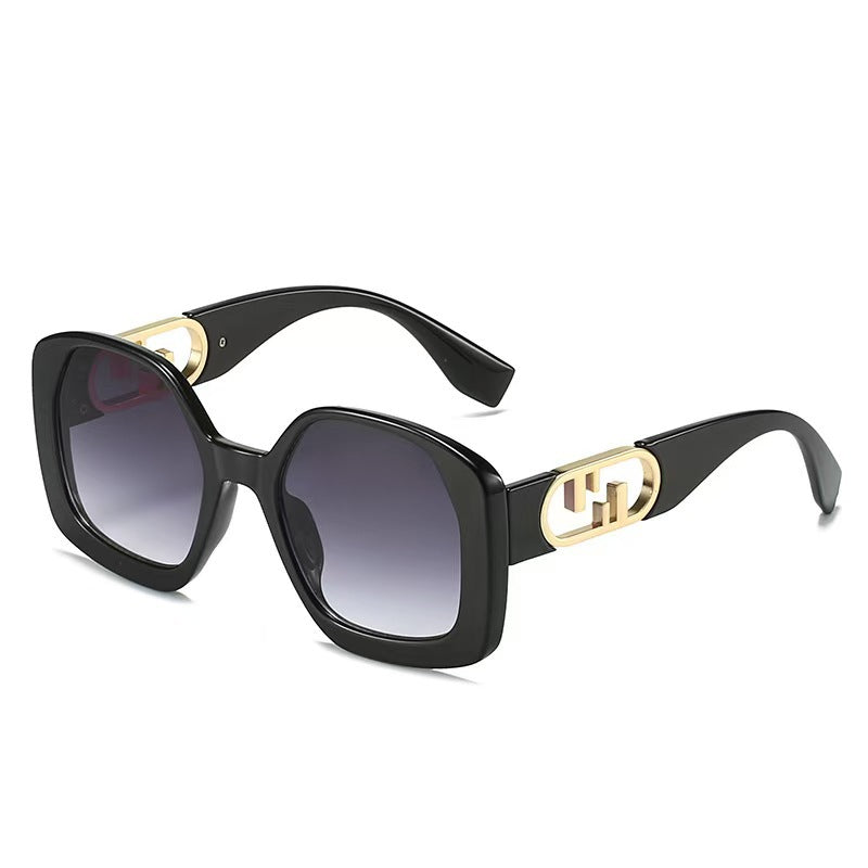 Women oversized sunglasses with extravagant geometric frame and elegant accents Kalsten
