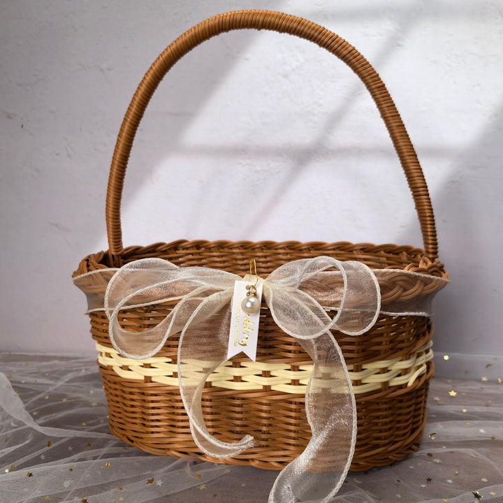 Women elegant handwoven shopping basket Kalsten