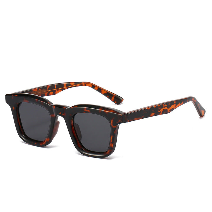 Women's fashionable sunglasses in modern square design with high UV protection Kalsten