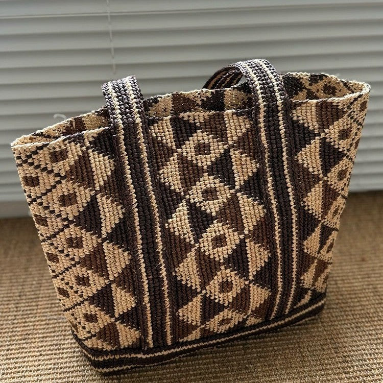 Fashionable and Practical Wicker Bag Kalsten