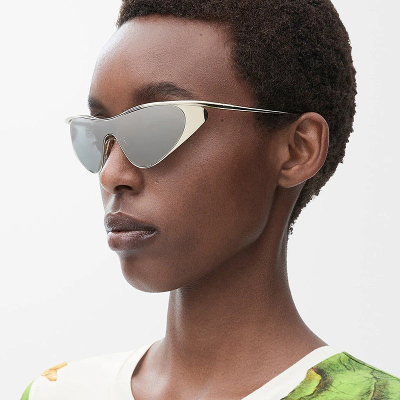 Ladies extravagant shaped sunglasses with protective UV filter Kalsten