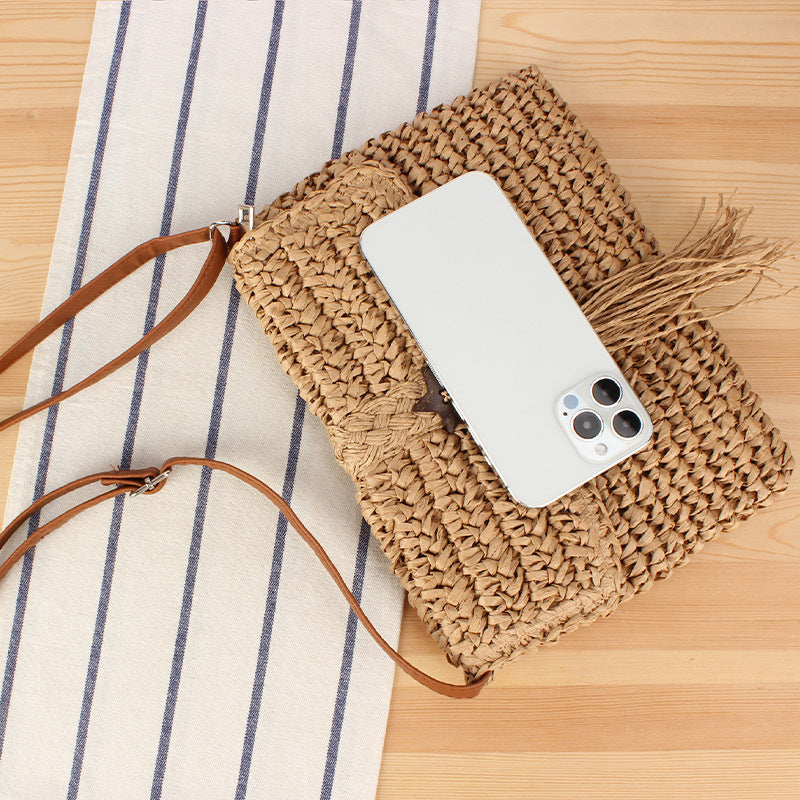 Handmade macrame shoulder bag with tassels and leather accents Kalsten