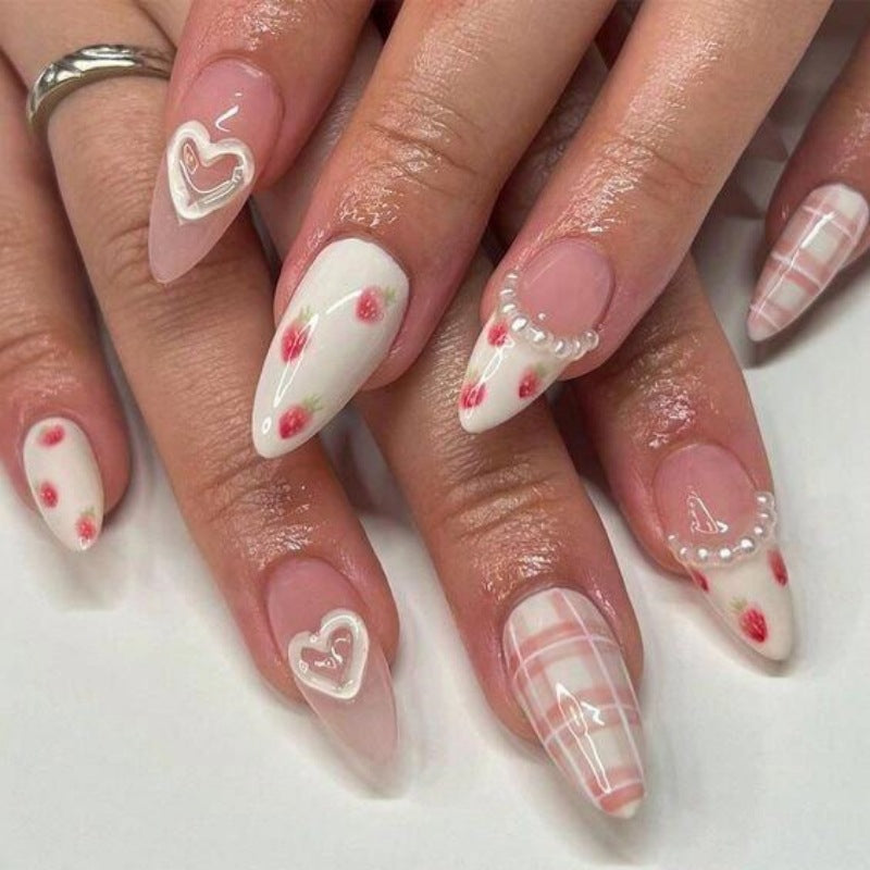 Animal-Inspired Press-On Nail Art Set Kalsten