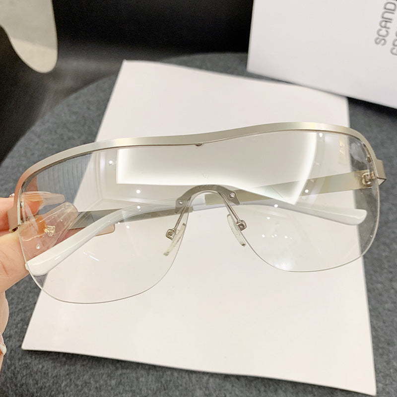 Women's sporty sunglasses in futuristic design with large field of view Kalsten