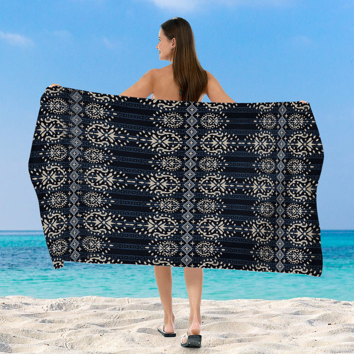 Beach towel with exclusive geometric pattern Kalsten